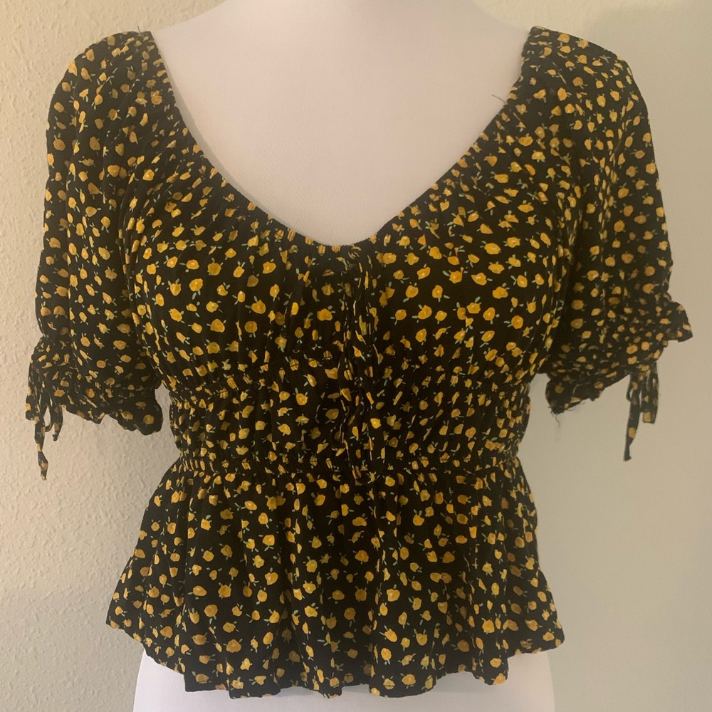 PACSUN L.A HEARTS floral blouse